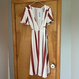 Brand New Cupshe wrap dress! Size L . Tags on still.